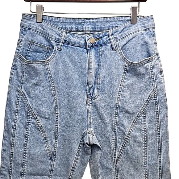 Shein Curve Light Wash High Rise Straight Leg Jeans Five Pocket Woman Sz 0XL(12) - Picture 3 of 9